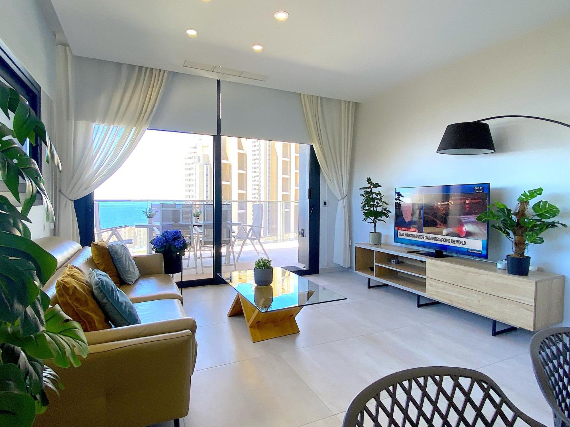 Lujoso Apartament Con Impresionantes Vistas Al Mar Benidorm Kültér fotó