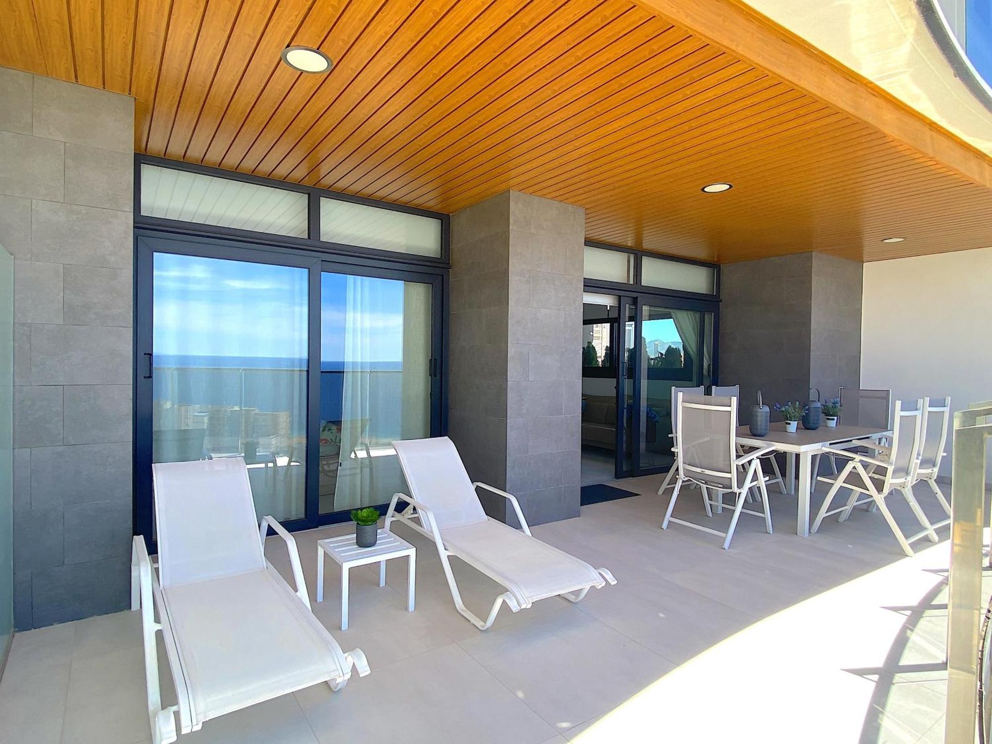 Lujoso Apartament Con Impresionantes Vistas Al Mar Benidorm Kültér fotó