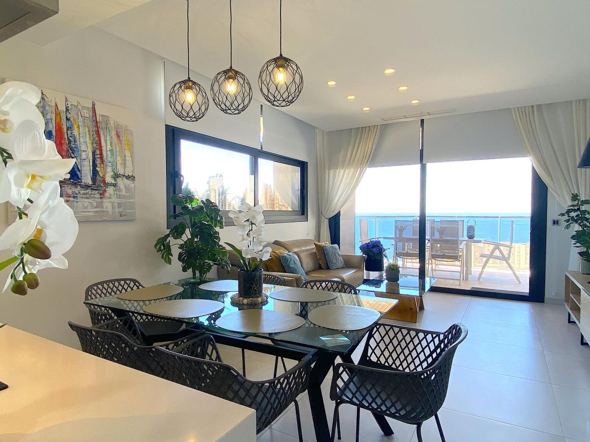 Lujoso Apartament Con Impresionantes Vistas Al Mar Benidorm Kültér fotó