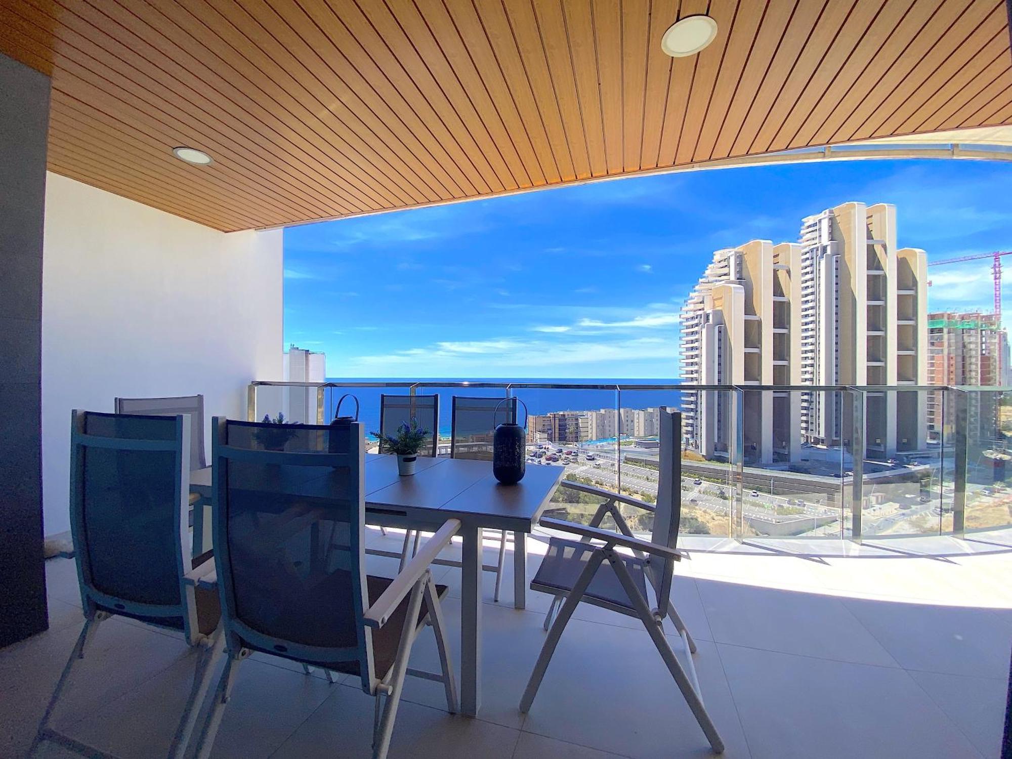 Lujoso Apartament Con Impresionantes Vistas Al Mar Benidorm Kültér fotó